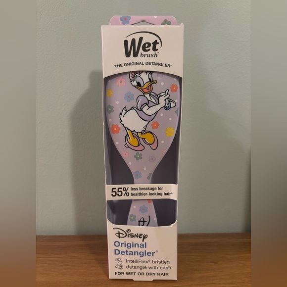 Disney Other - Disney Wet Brush Original Detangler featuring a Disney Daisy Duck design New